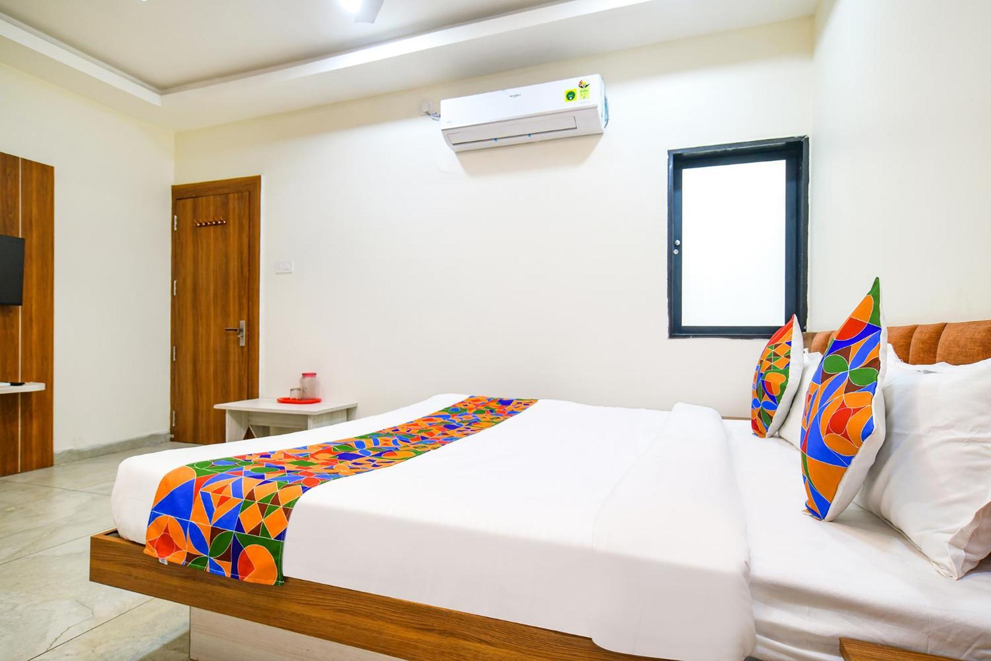 Fabhotel Shree Nakoda Paradise Ujjain Zewnętrze zdjęcie